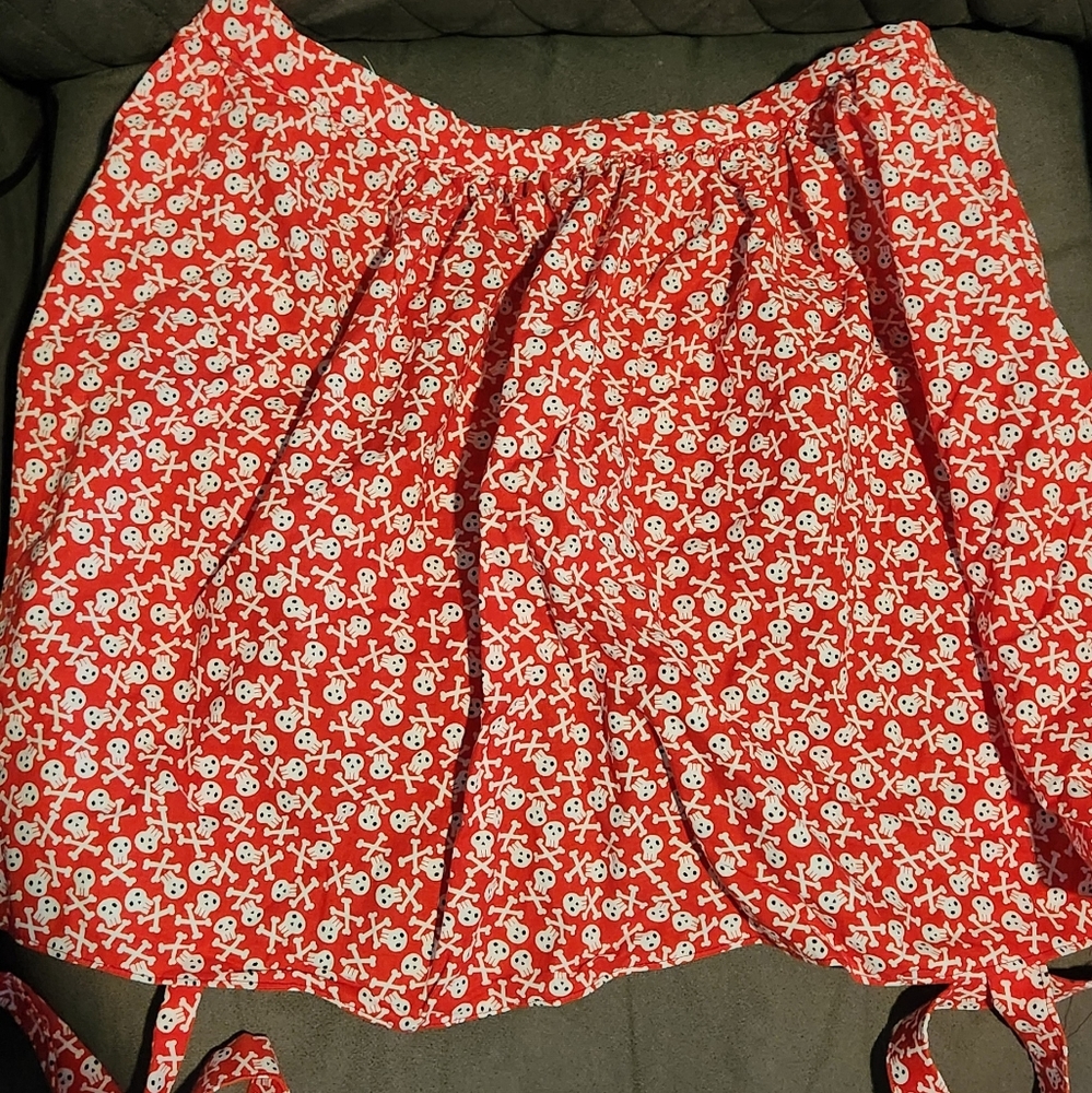 Red Skull Pattern Apron Homemade